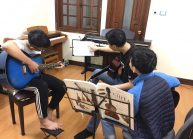 lớp học guitar chất lượng tại Hà nội